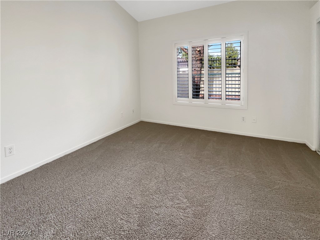 5998 Greenery View Lane Property Photo 9