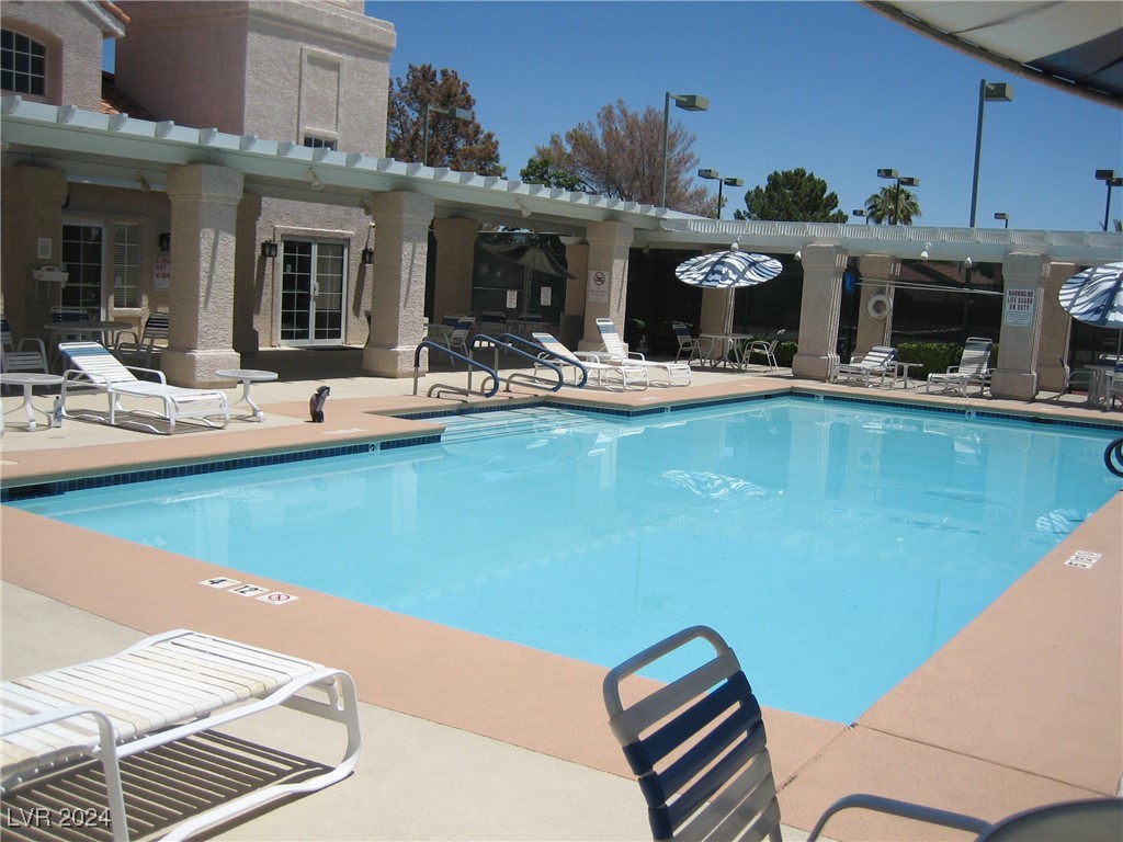 7955 Canto Avenue Property Photo 8