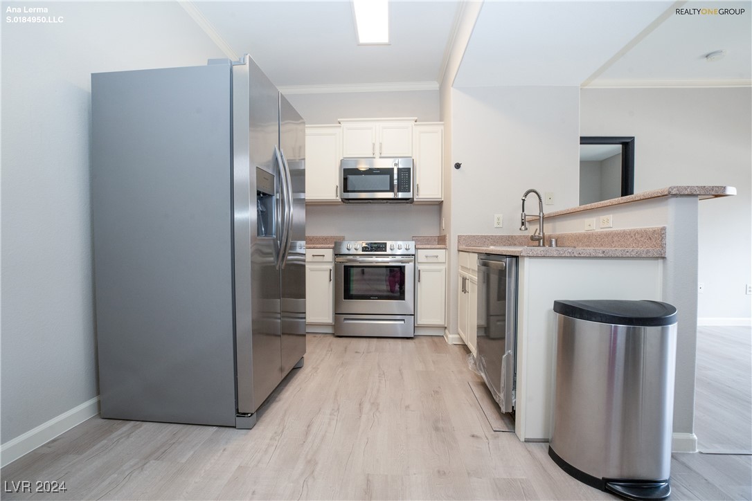 2151 Hussium Hills Street 207 Property Photo 16