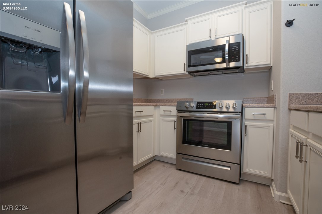 2151 Hussium Hills Street 207 Property Photo 19