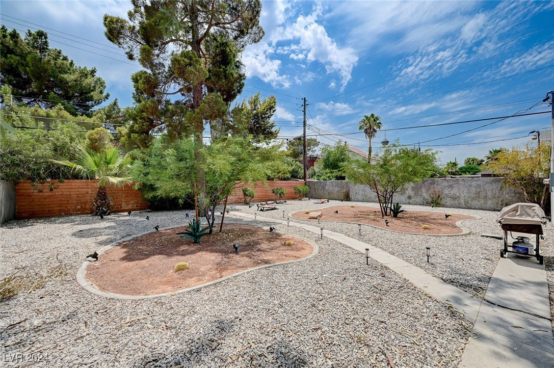 1050 Bracken Avenue Property Photo 20