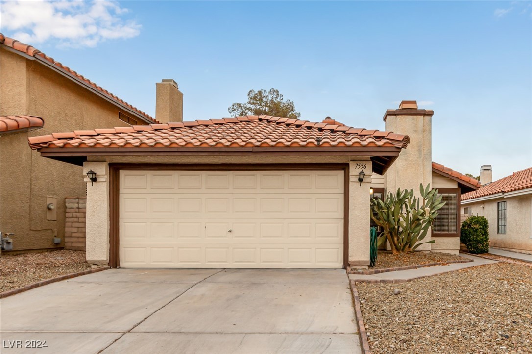 7556 Kalmalii Avenue Property Photo 2