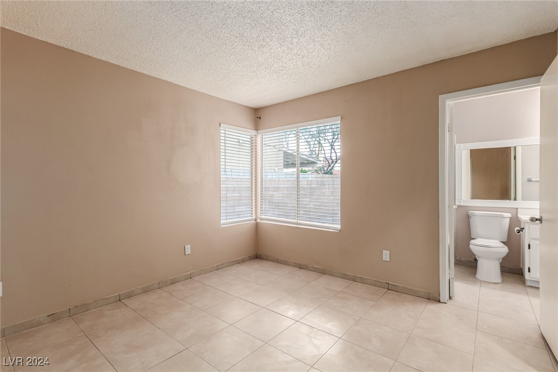 7556 Kalmalii Avenue Property Photo 20