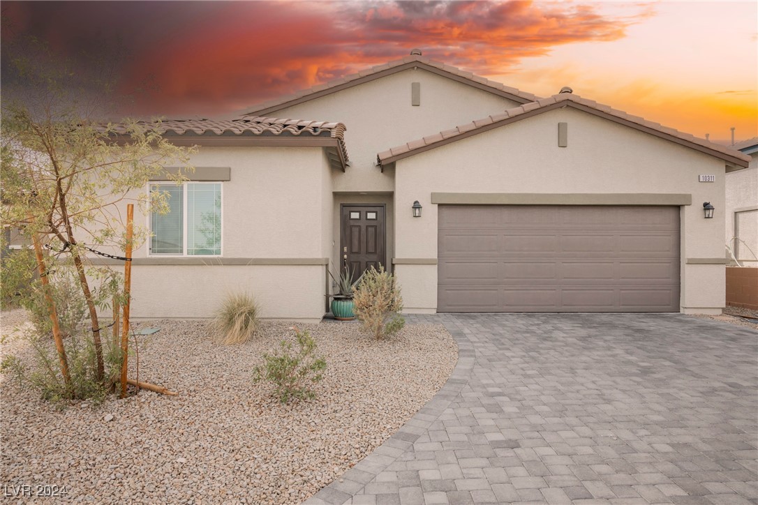 10311 Sequoia Falls Place Property Photo 3