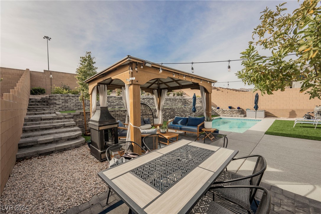 10311 Sequoia Falls Place Property Photo 54
