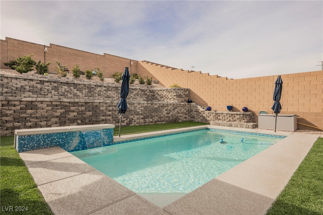 10311 Sequoia Falls Place Property Photo 57