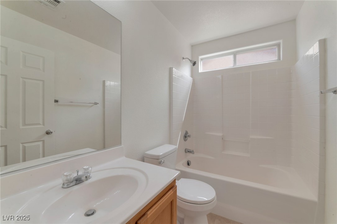 6485 Arrow Cottage Court Property Photo 6