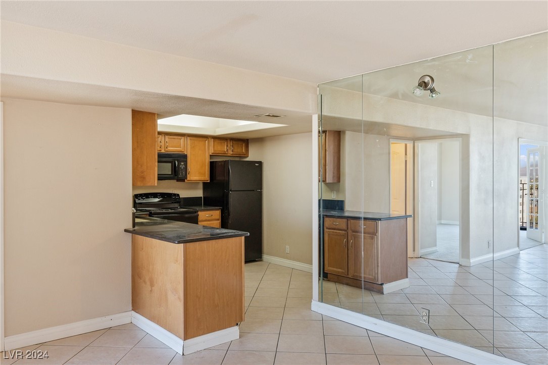 3930 University Center Drive 1003 Property Photo 6
