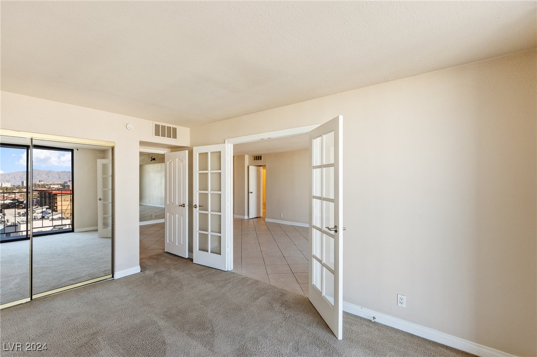 3930 University Center Drive 1003 Property Photo 14