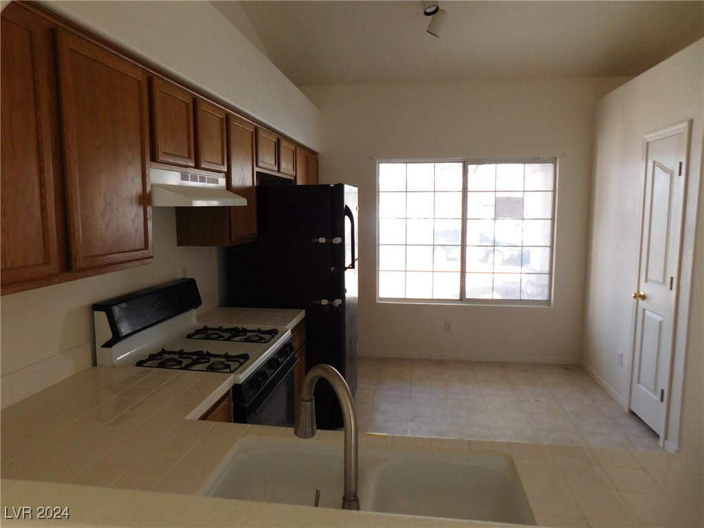 1113 Cloudy Day Drive Property Photo 9