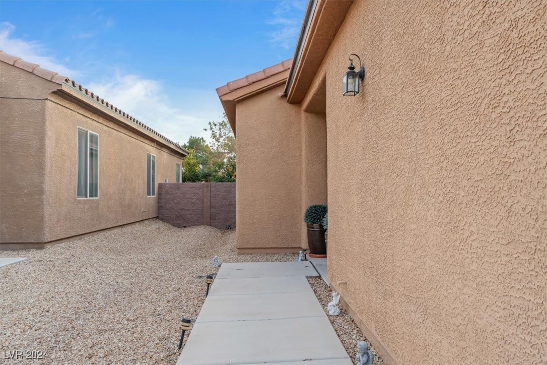 6061 Moonlight Sonata Avenue Property Photo 3