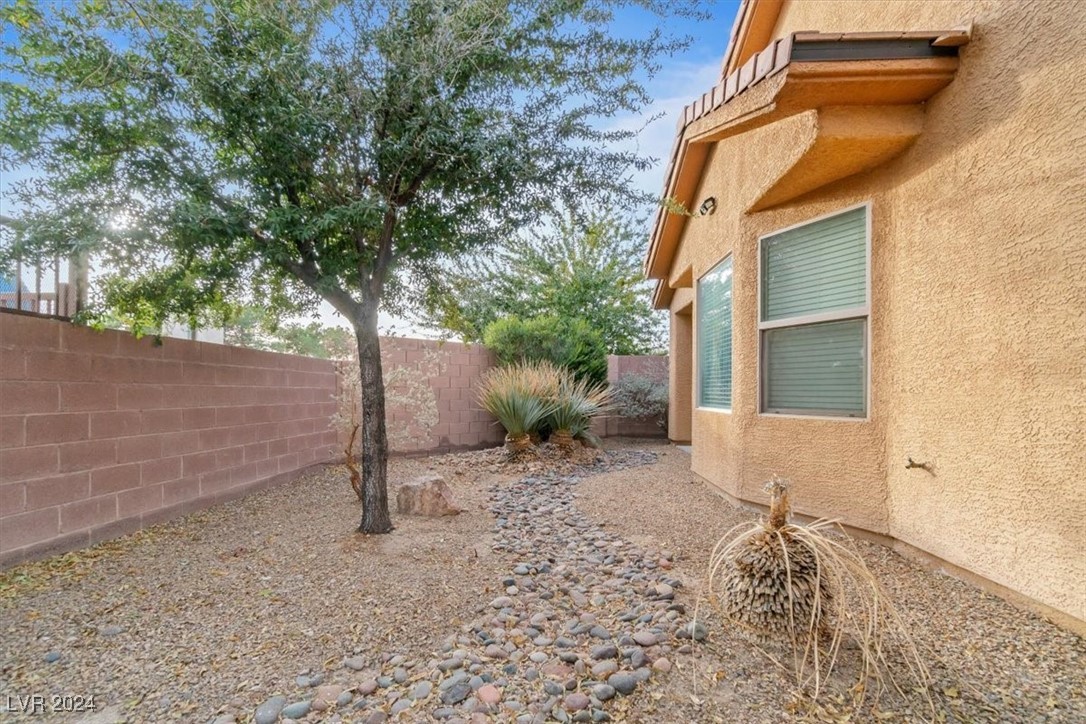 6061 Moonlight Sonata Avenue Property Photo 25