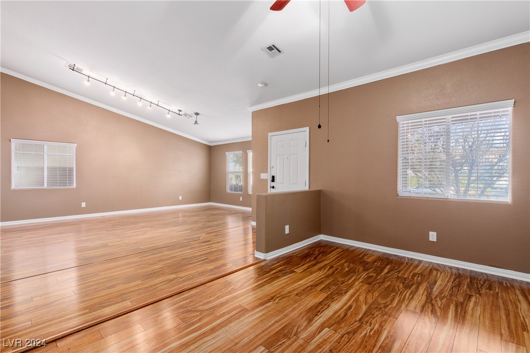 1053 Plentywood Place Property Photo 5