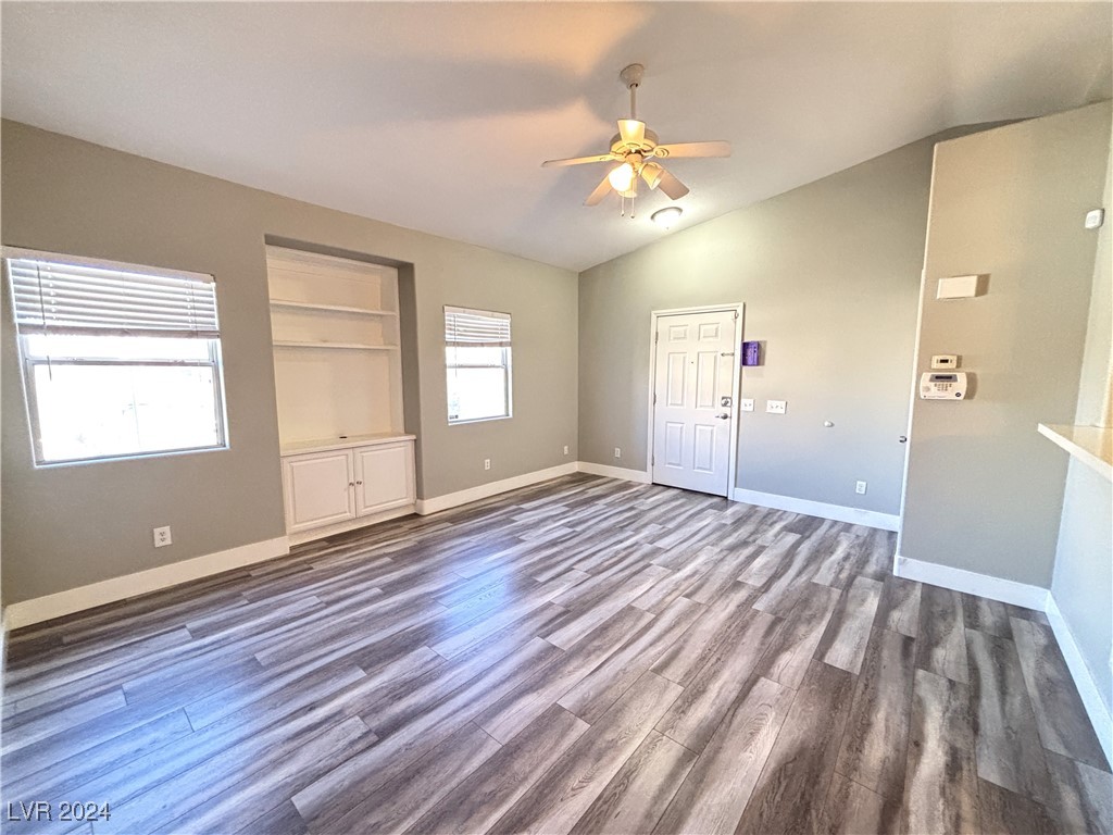 2053 Jasper Bluff Street 201 Property Photo 12