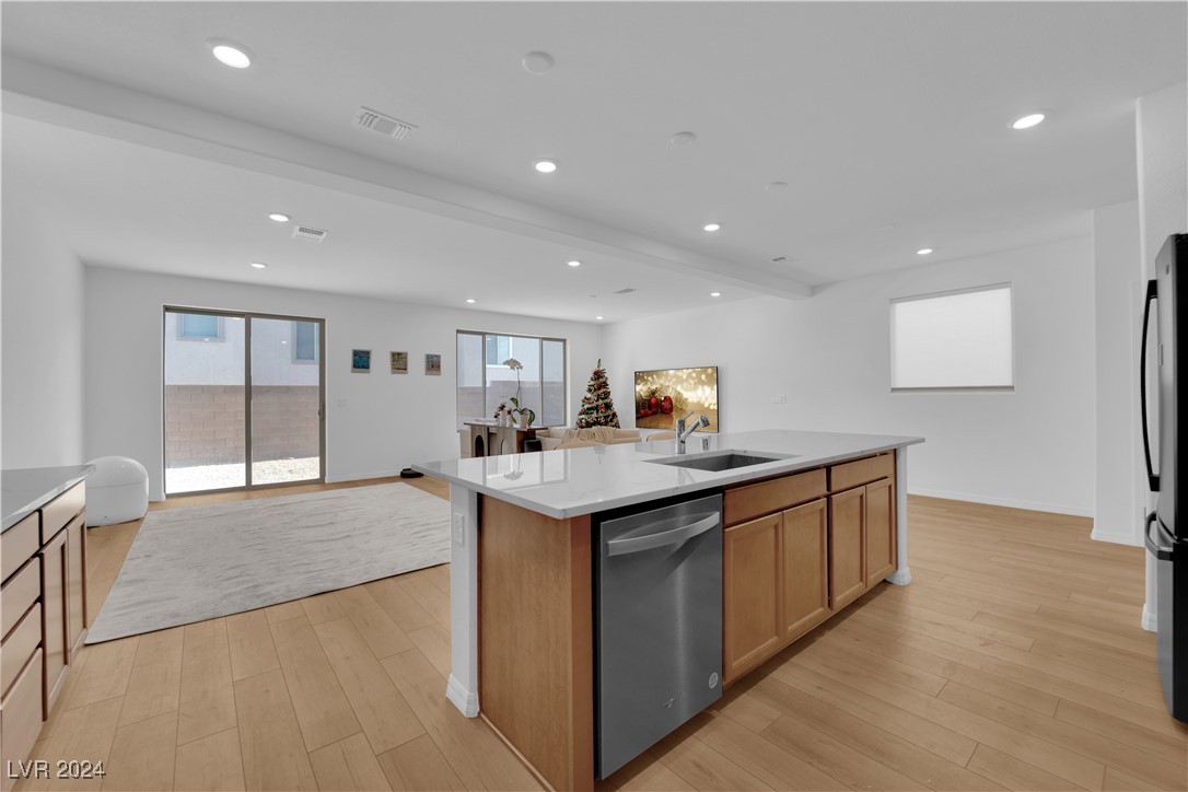 7986 Adelaide Hills Street Property Photo 13