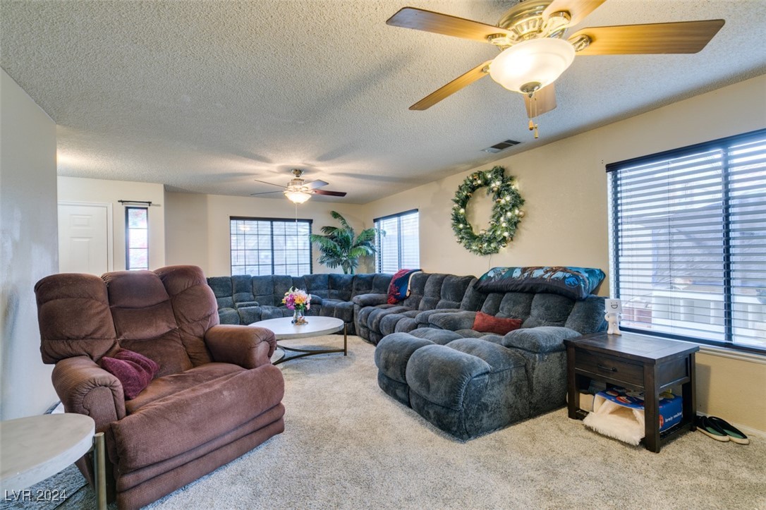 1464 Briggs Court Property Photo 5