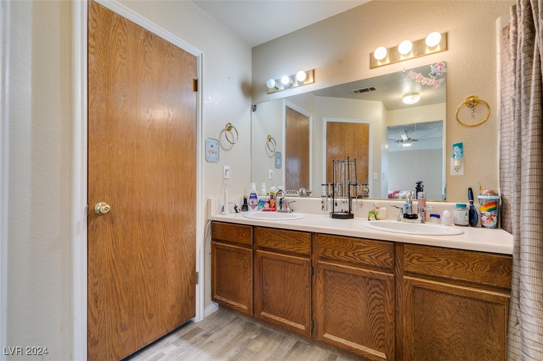 1464 Briggs Court Property Photo 13