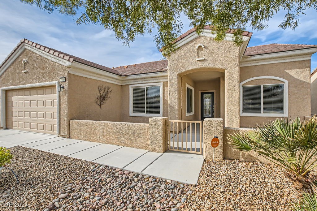 7629 Homing Pigeon Street Property Photo 3