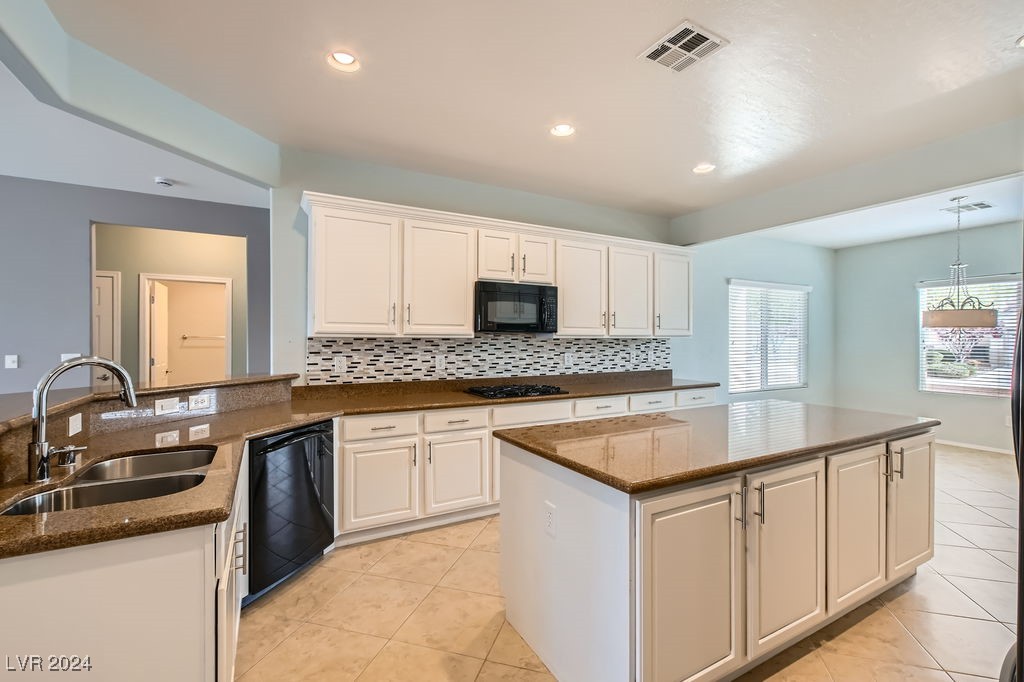 7629 Homing Pigeon Street Property Photo 11