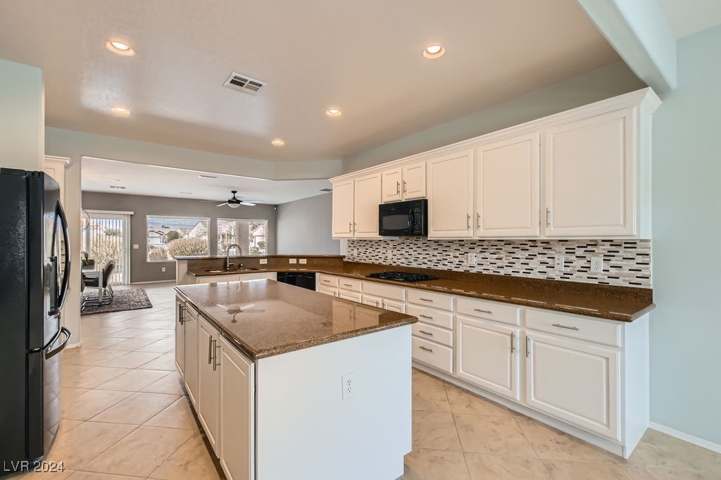 7629 Homing Pigeon Street Property Photo 13