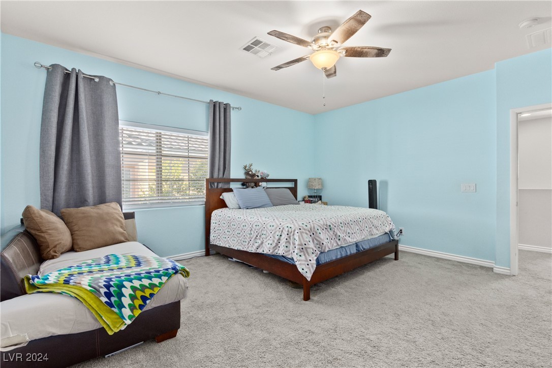9494 Alma Ridge Avenue Property Photo 12