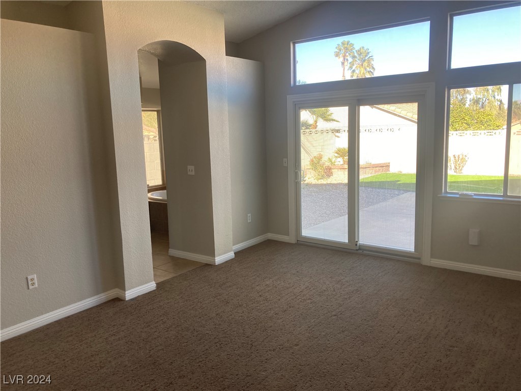 8408 Justine Court Property Photo 12