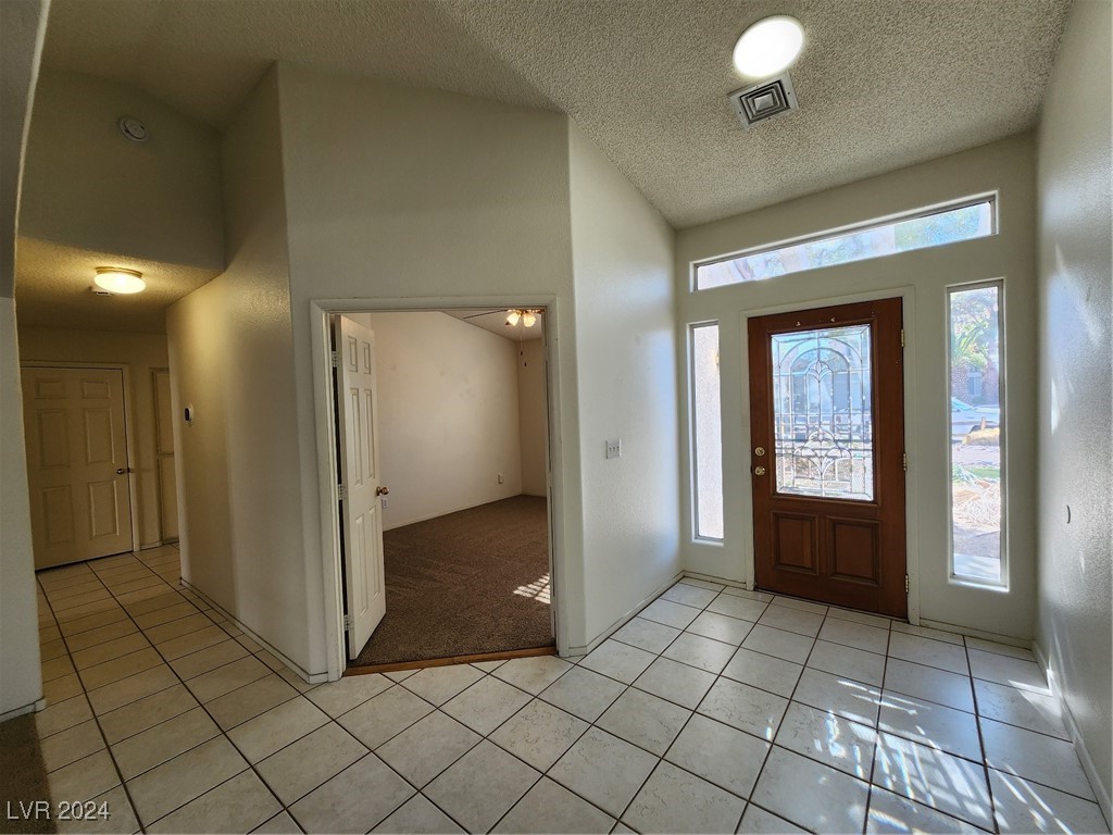 1720 Navarre Lane Property Photo 3