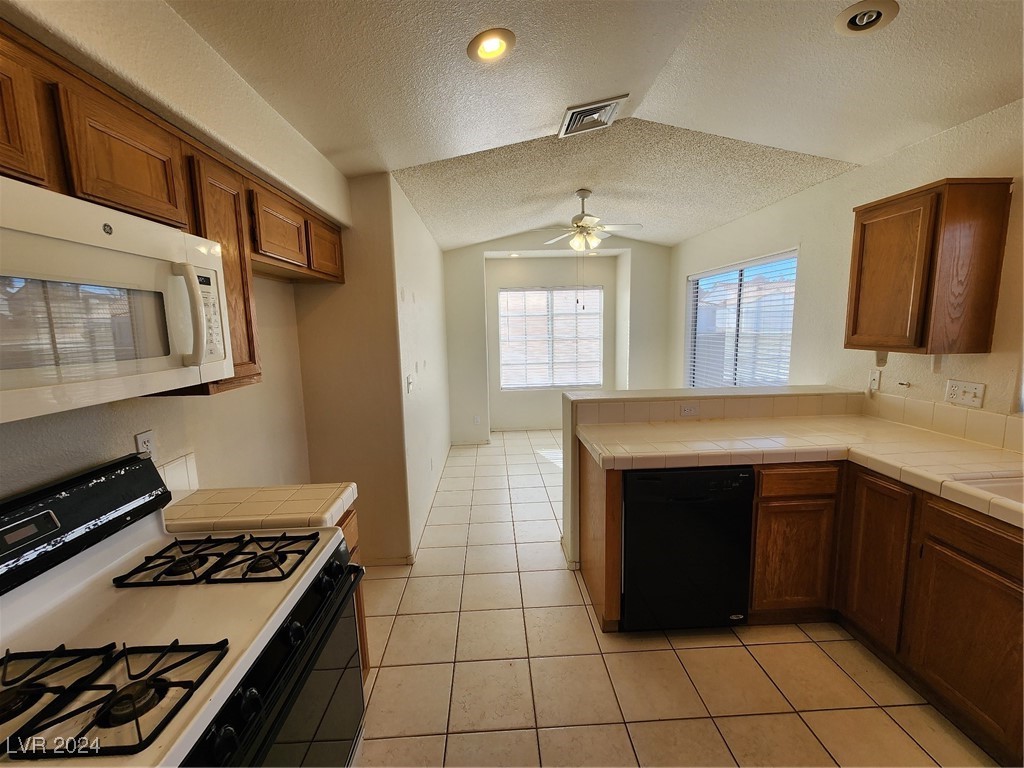 1720 Navarre Lane Property Photo 9