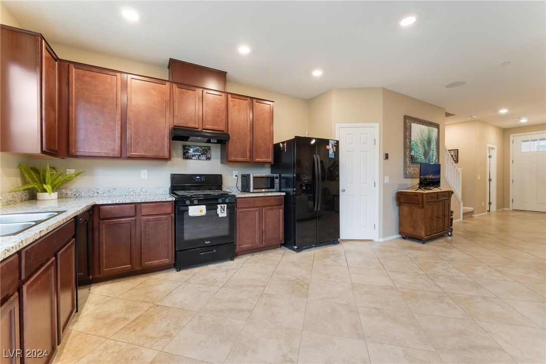 5372 Silver Branch Avenue Property Photo 9