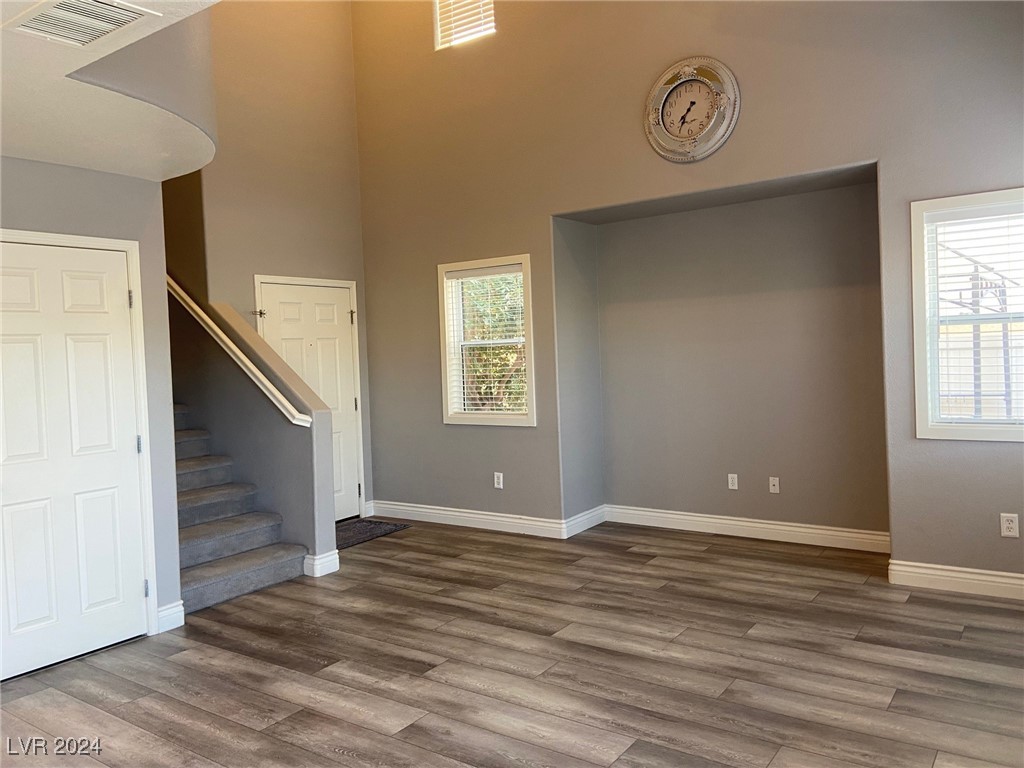 9144 Starling Wing Place Property Photo 2
