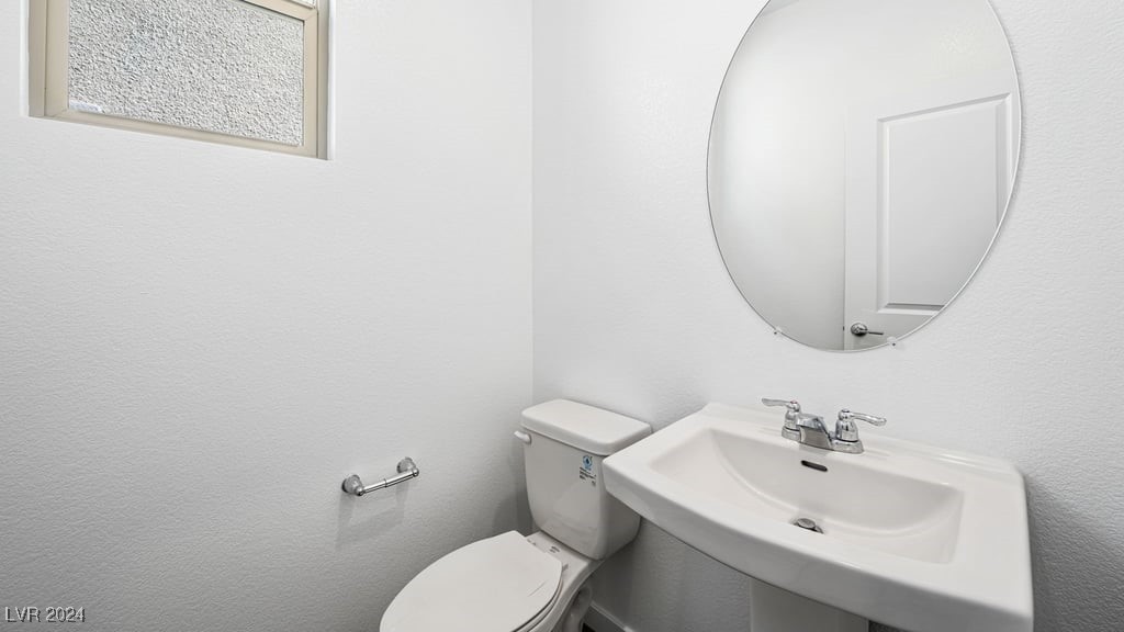 647 North Water Street Property Photo 8