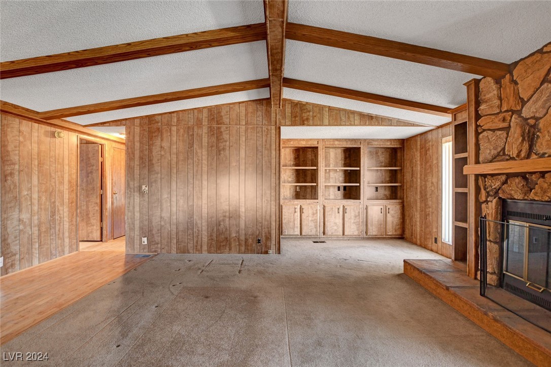 623 Mount Elbert Way Property Photo 4
