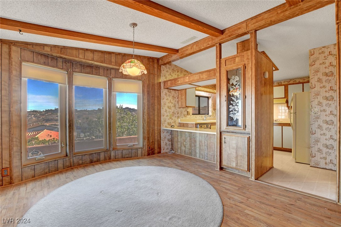 623 Mount Elbert Way Property Photo 8