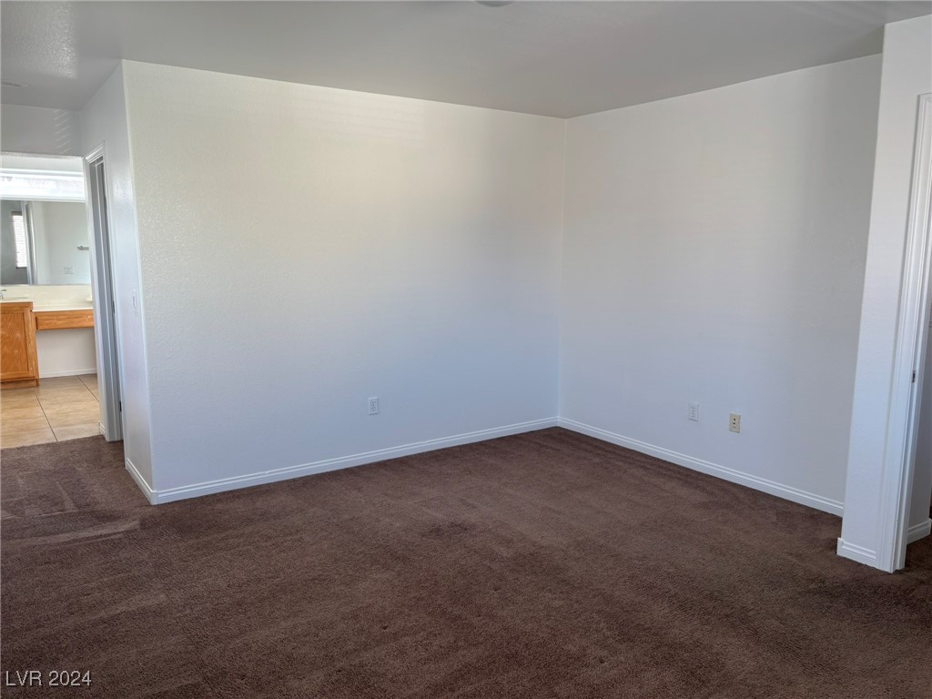 6383 Blue Twilight Court Property Photo 8