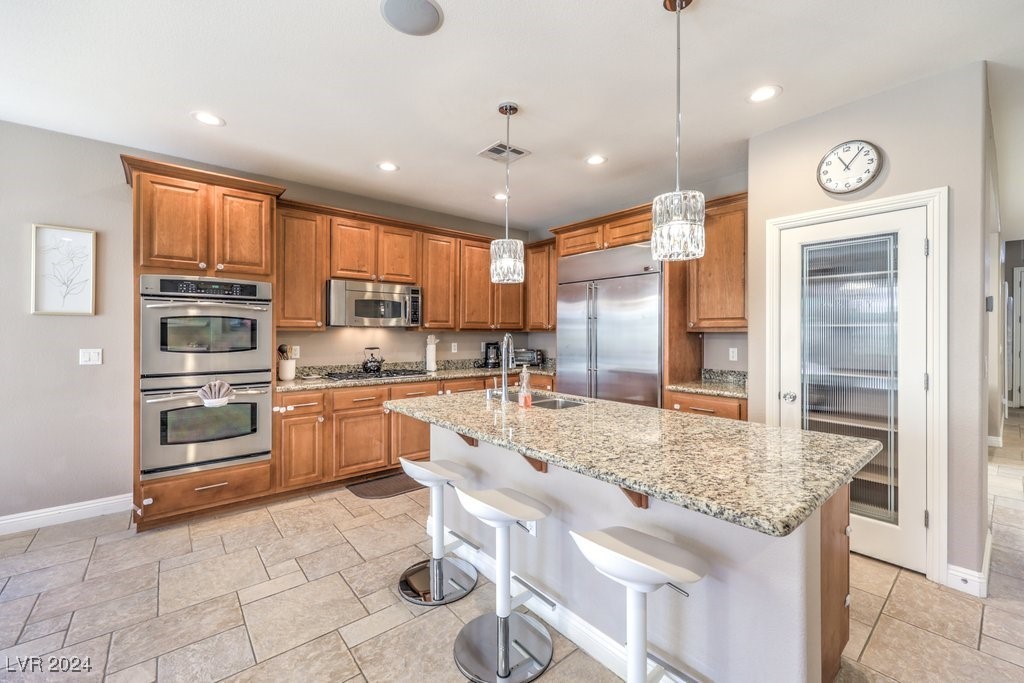 525 Copper View Street Property Photo 11