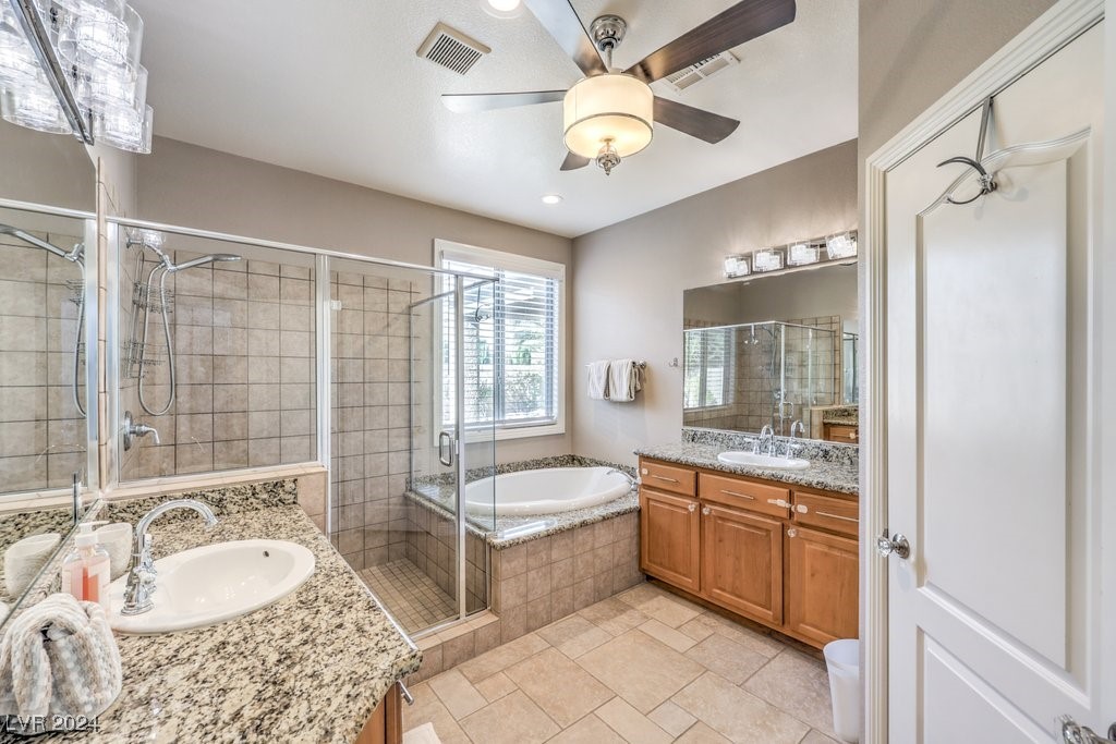 525 Copper View Street Property Photo 21
