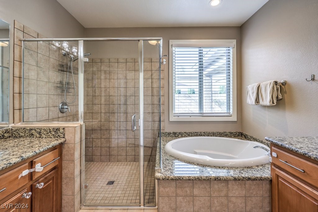 525 Copper View Street Property Photo 23