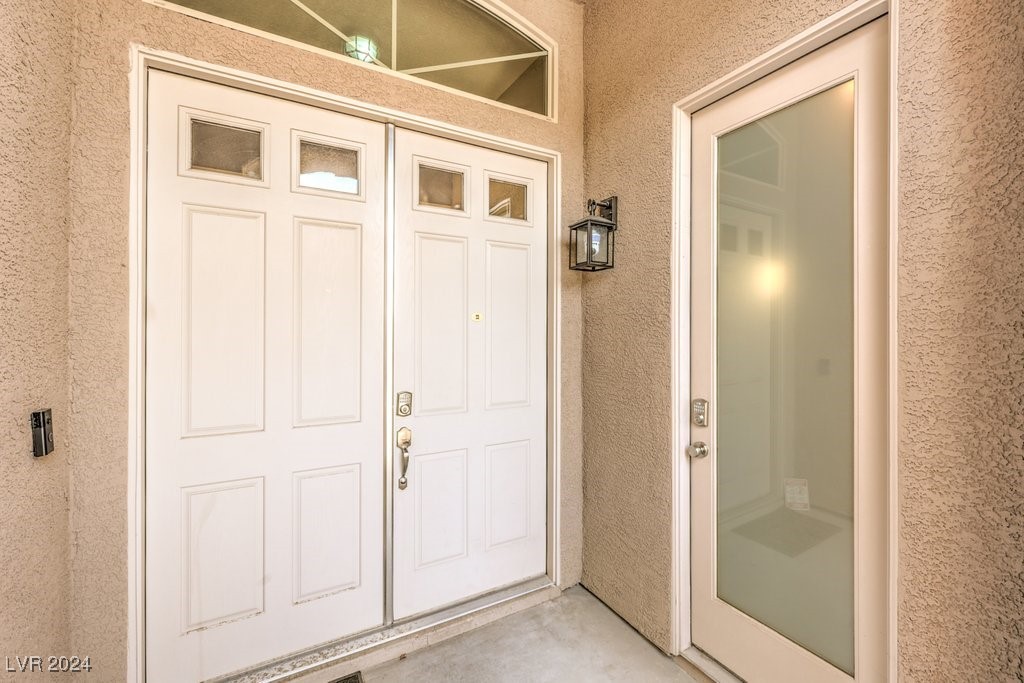 525 Copper View Street Property Photo 38