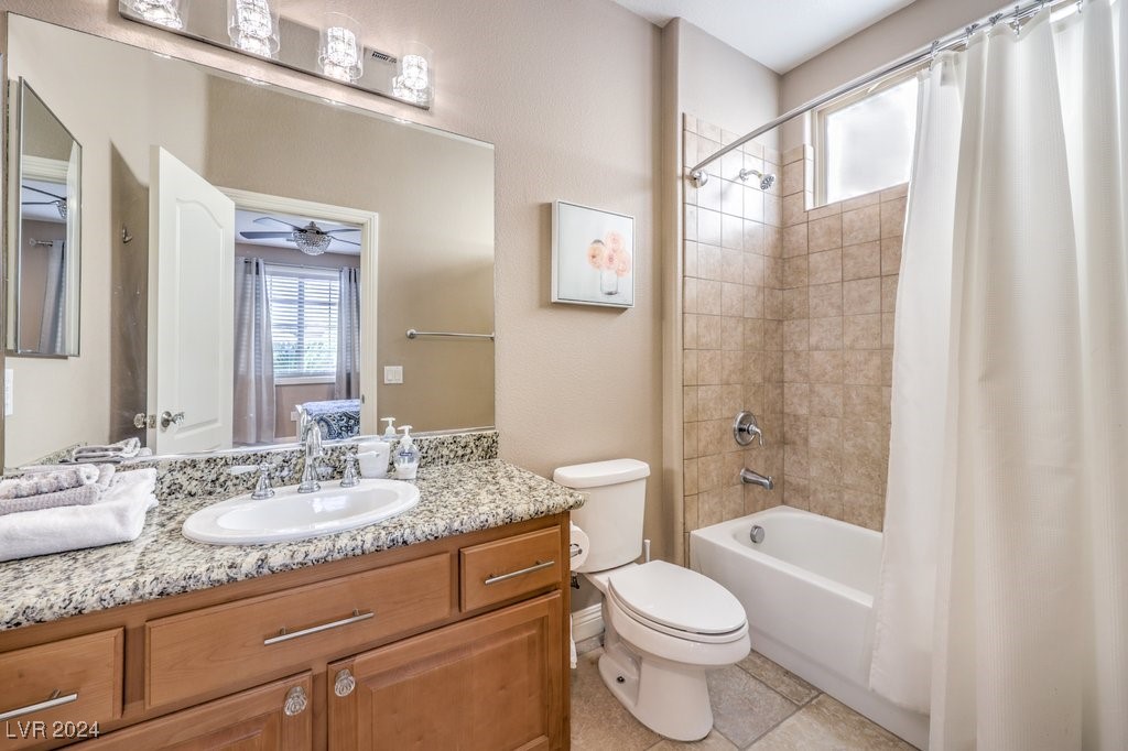 525 Copper View Street Property Photo 43