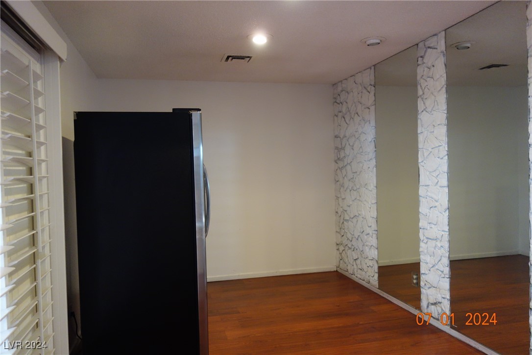 4709 West Alpine Place Property Photo 19