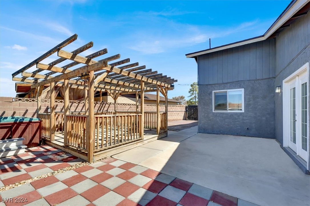 5280 Plainview Avenue Property Photo 30