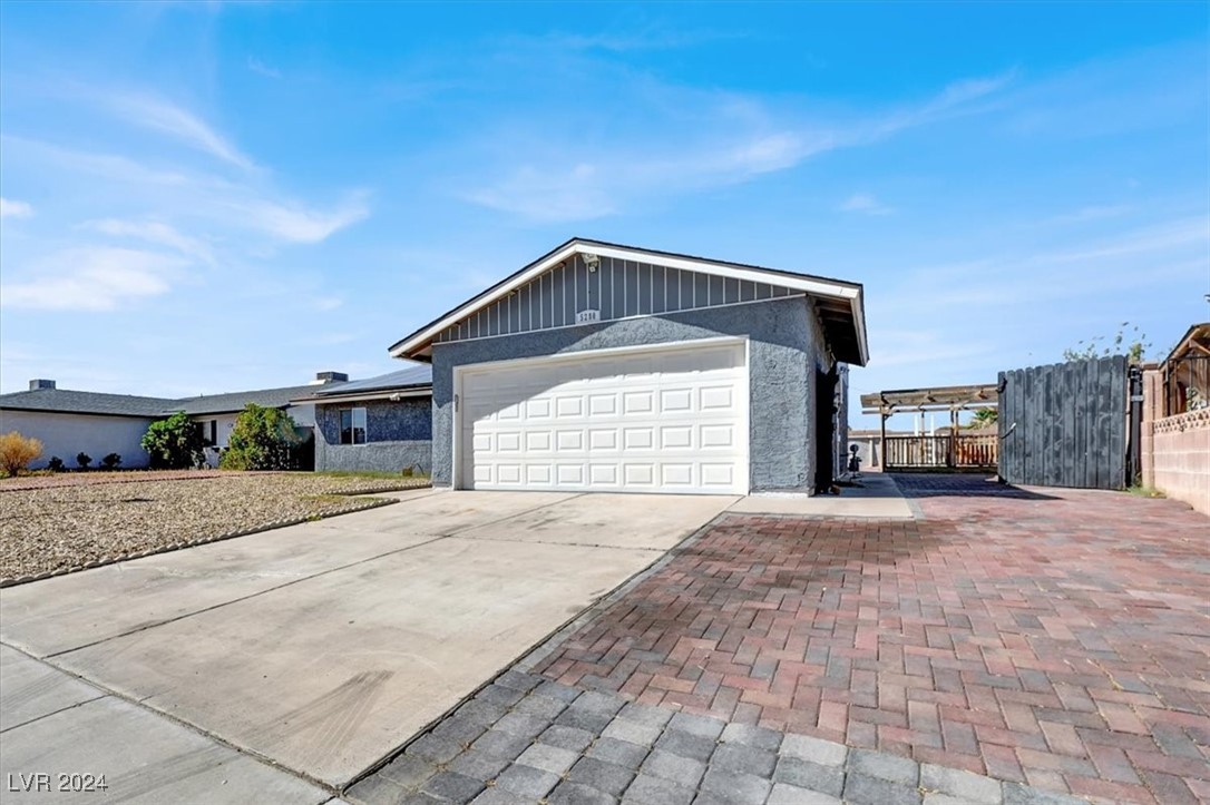 5280 Plainview Avenue Property Photo 34