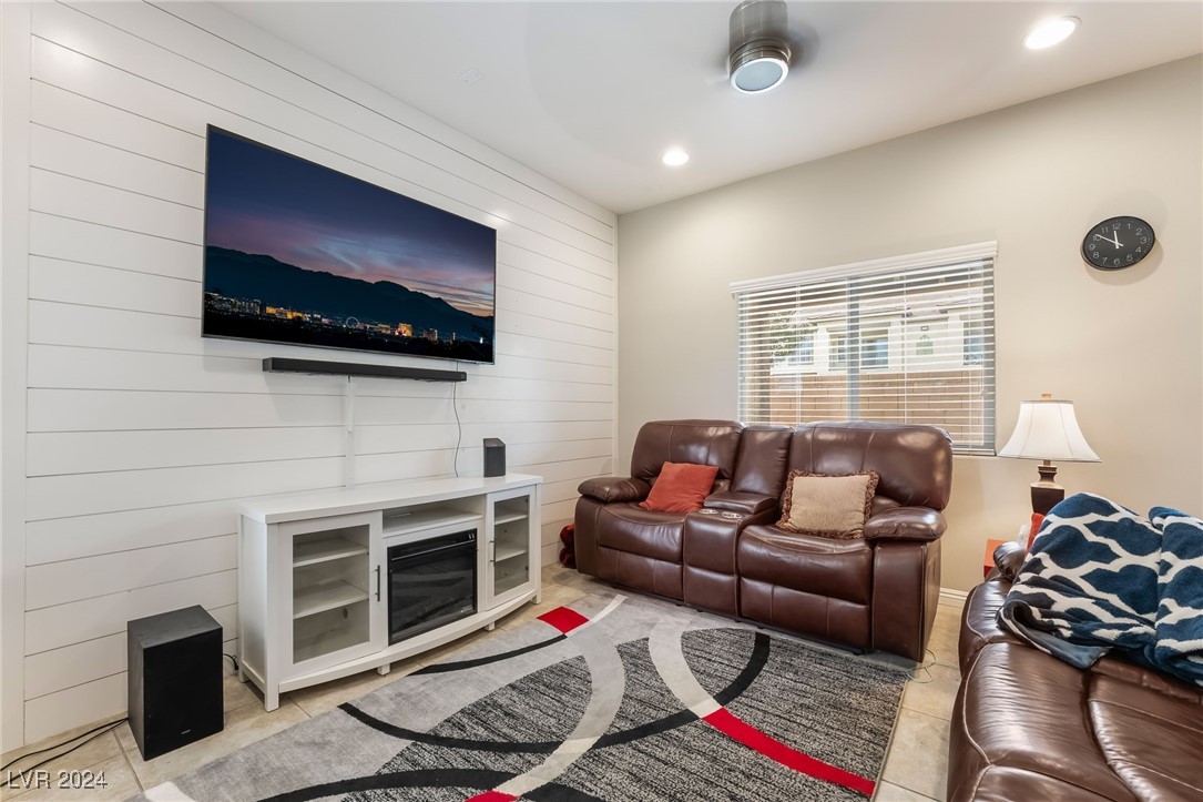 6837 Dragonfly Rock Street Property Photo 11