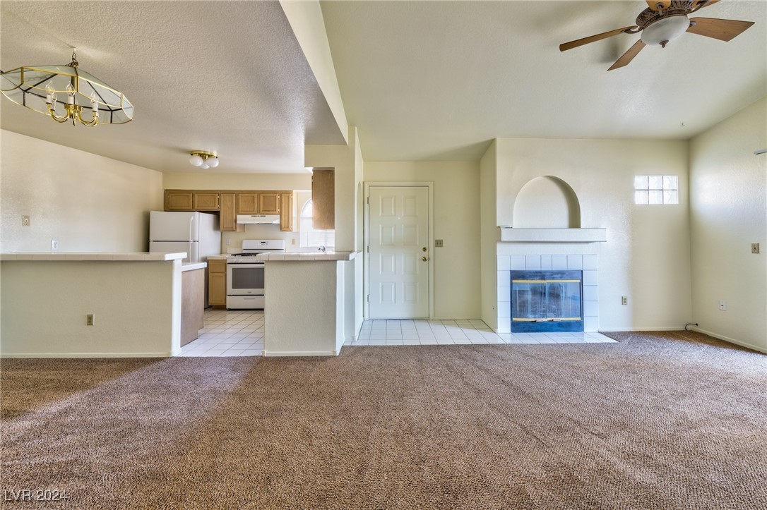 2251 Wigwam Parkway 2123 Property Photo 2