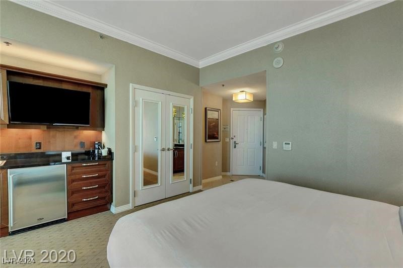 125 East Harmon Avenue 3716 Property Photo 7