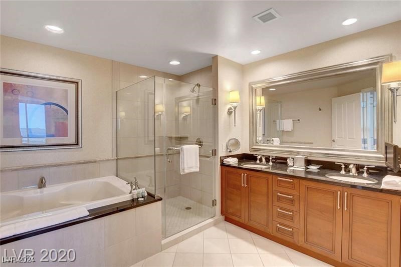 125 East Harmon Avenue 3716 Property Photo 18