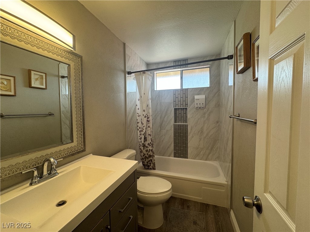 5882 West Viking Road Property Photo 30