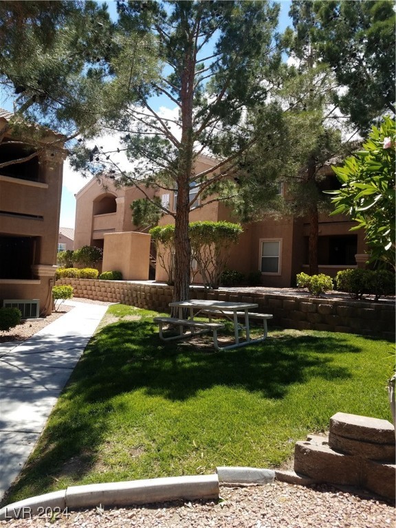 8101 West Flamingo Road 2060 Property Photo 13