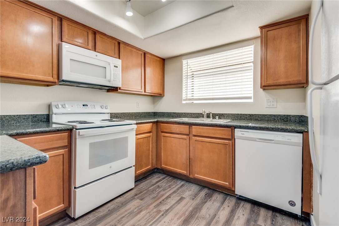 7300 Pirates Cove Road 1087 Property Photo 12
