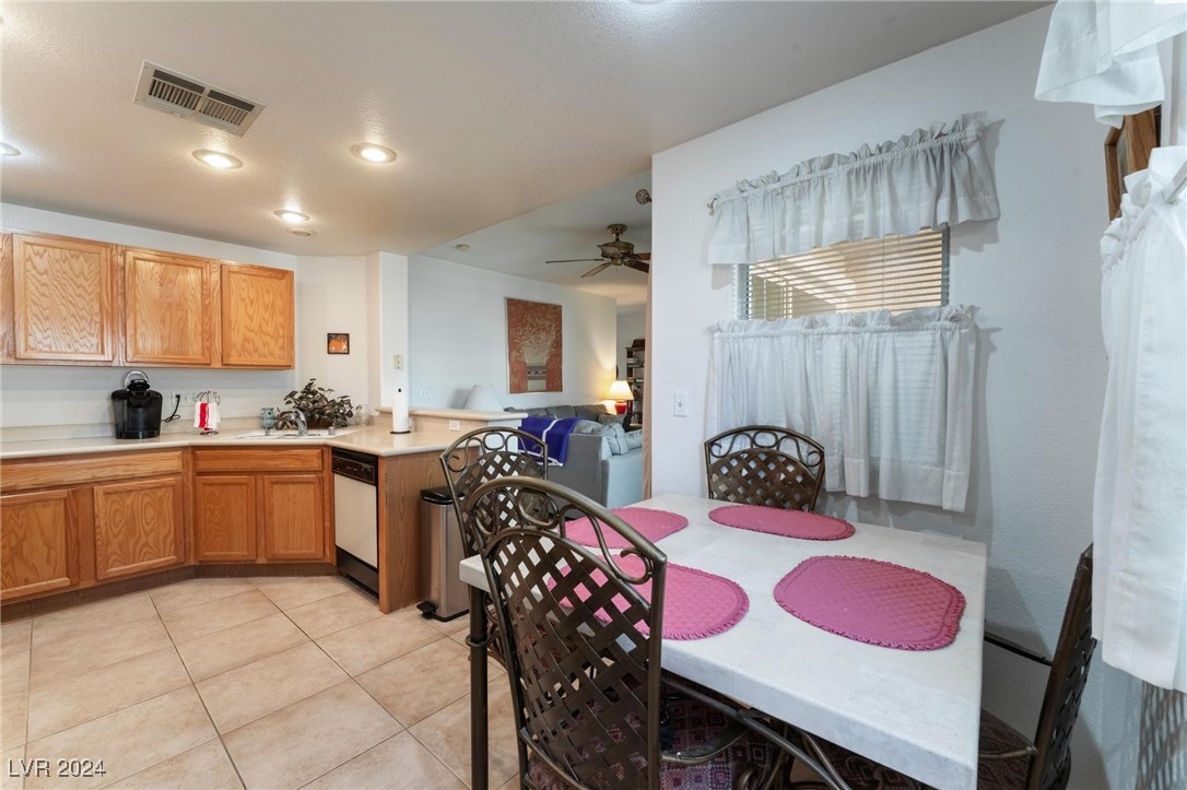 10710 Destination Lane 201 Property Photo 15